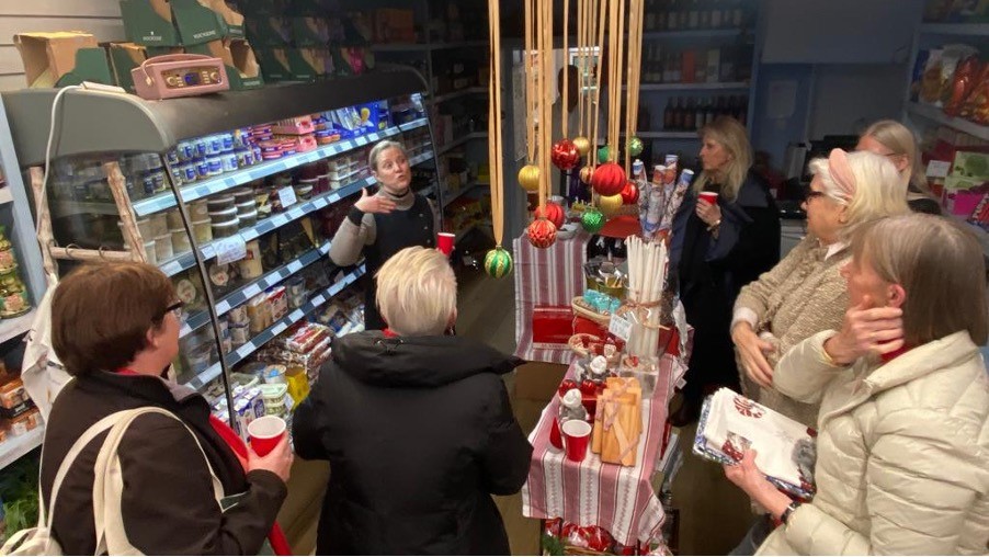 14e December - Säsongsavslutning och Julmys på Totally Swedish